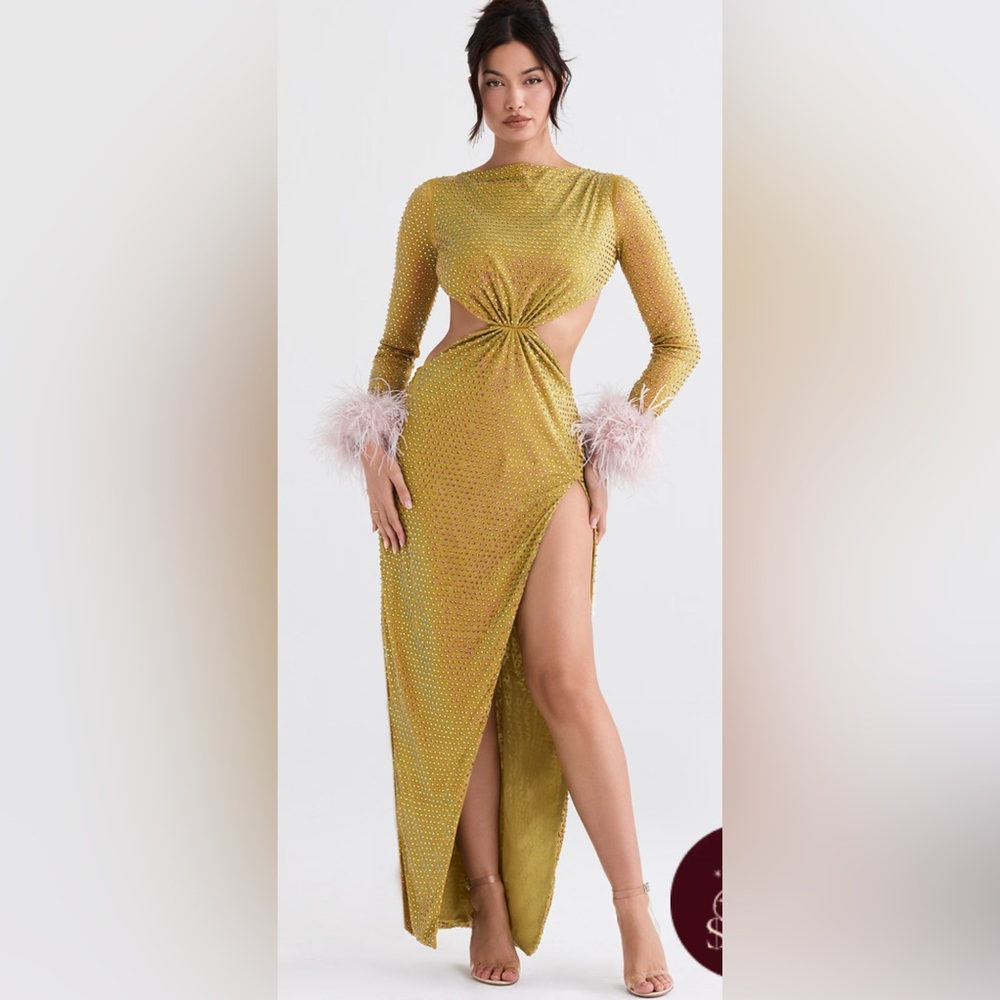 House of CB - CHARTREUSE CRYSTALLISED MAXI DRESS
Size Smalll
Worn Once!